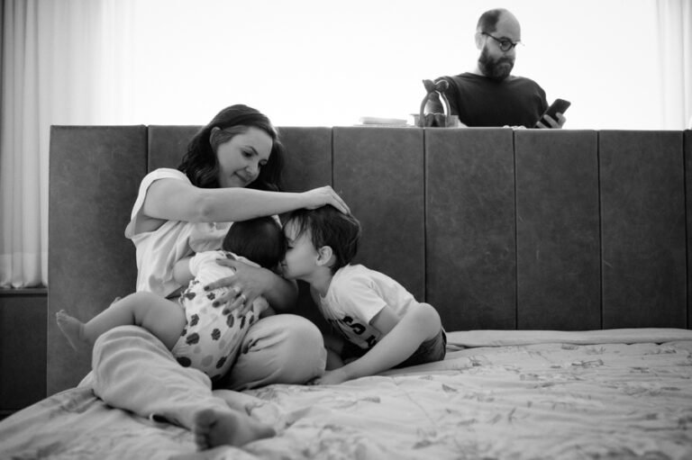 colecao-familia_joaquim_e_francisco_fotografado_por_ana_zago18-768x511 Concurso de coleções premiada de Fotografia de Família - Segundo Round