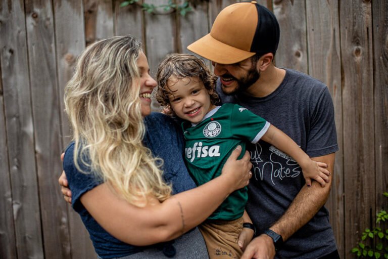 colecao-familia_Giovani_e_Camila_fotografado_por_AleGrand-18-768x512 Resultados - concurso de coleções - Premiadas - Fotografia de Família - Terceiro Round