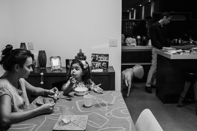 colecao-familia_familia_costa_e_lima_fotografada_por_luciana_martins1-768x512 Resultados - concurso de coleções - Premiadas - Fotografia de Família - Terceiro Round