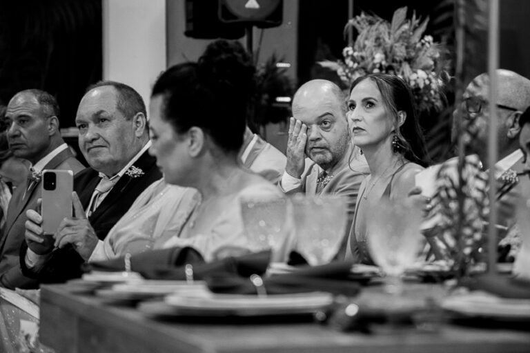colecao_casamentos_BeatrizeElieltonFotografadoporMarcosLuvizeto-12-768x512 Resultados - Concursos de coleções de fotografia de casamento e pré casamentos - Premiadas - primeiro round - 2025