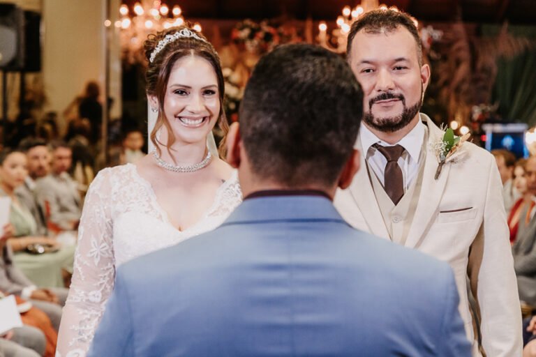 colecao_casamentos_BeatrizeElieltonFotografadoporMarcosLuvizeto-7-768x512 Resultados - Concursos de coleções de fotografia de casamento e pré casamentos - Premiadas - primeiro round - 2025