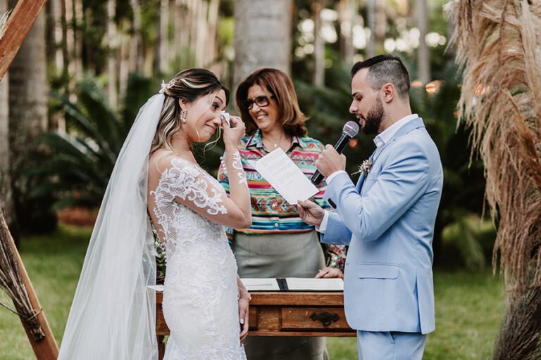 colecao_casamentos_JulieneeDiogo-Foto-MarcosLuvizeto-10-768x512 Resultados - Concursos de coleções de fotografia de casamento e pré casamentos - Premiadas - primeiro round - 2025