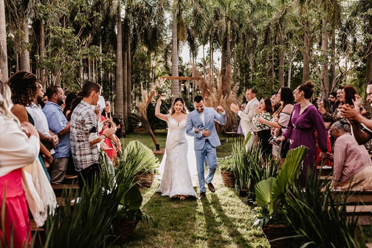 colecao_casamentos_JulieneeDiogo-Foto-MarcosLuvizeto-14-768x512 Resultados - Concursos de coleções de fotografia de casamento e pré casamentos - Premiadas - primeiro round - 2025