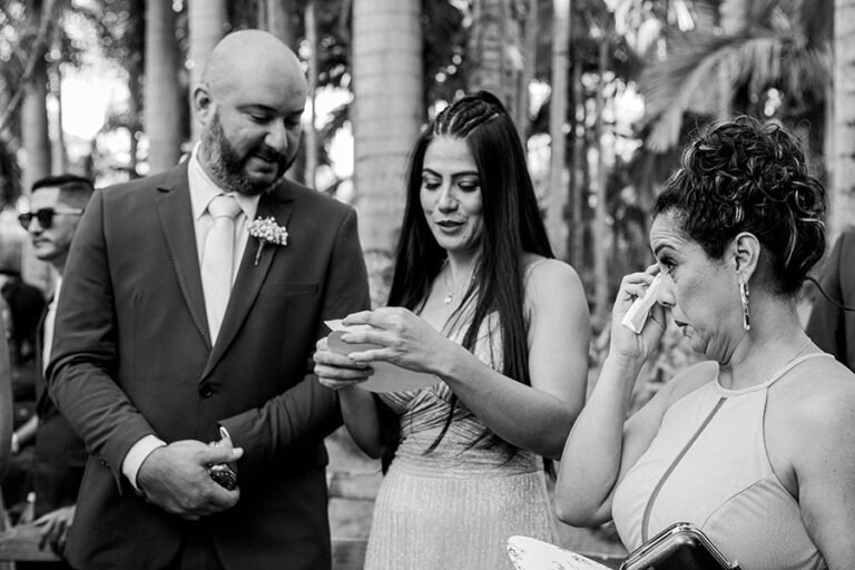 colecao_casamentos_JulieneeDiogo-Foto-MarcosLuvizeto-8-768x512 Resultados - Concursos de coleções de fotografia de casamento e pré casamentos - Premiadas - primeiro round - 2025