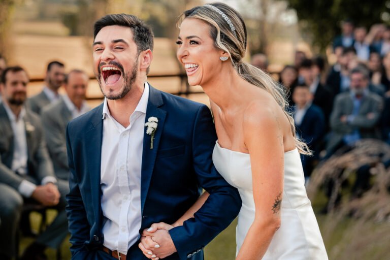 colecao_casamentos_daiane_e_luiz_fotografado_por_mateus_scheibel-4-768x512 Resultados - Concursos de coleções de fotografia de casamento e pré casamentos - Premiadas - primeiro round - 2025