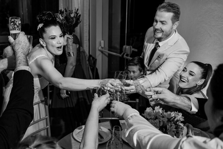 colecao_casamentos_giovana_e_redes_fotografado_por_mateus_scheibel-13-768x512 Resultados - Concursos de coleções de fotografia de casamento e pré casamentos - Premiadas - primeiro round - 2025