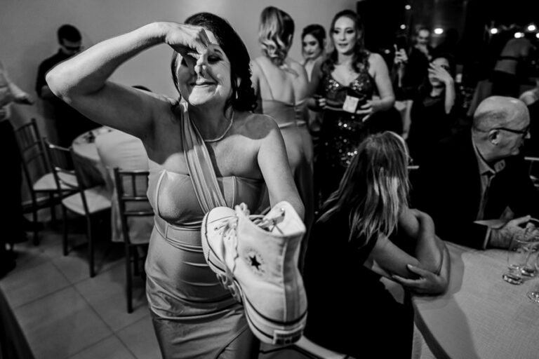 colecao_casamentos_giovana_e_redes_fotografado_por_mateus_scheibel-14-768x512 Resultados - Concursos de coleções de fotografia de casamento e pré casamentos - Premiadas - primeiro round - 2025