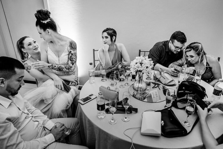 colecao_casamentos_giovana_e_redes_fotografado_por_mateus_scheibel-15-768x512 Resultados - Concursos de coleções de fotografia de casamento e pré casamentos - Premiadas - primeiro round - 2025