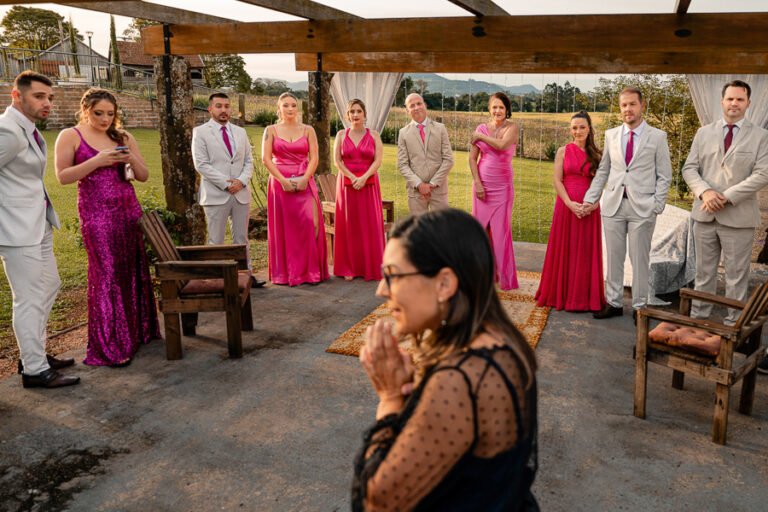 colecao_casamentos_giovana_e_redes_fotografado_por_mateus_scheibel-5-768x512 Resultados - Concursos de coleções de fotografia de casamento e pré casamentos - Premiadas - primeiro round - 2025