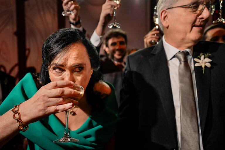 colecao_casamentos_manoela_e_otavio_fotografado_por_mateus_scheibel-11-768x512 Resultados - Concursos de coleções de fotografia de casamento e pré casamentos - Premiadas - primeiro round - 2025