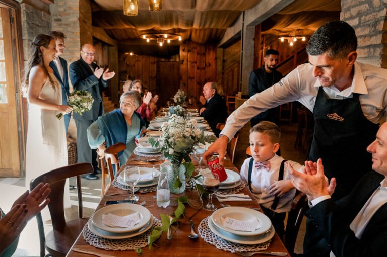 colecao_casamentos_morgana_e_tiago_fotografado_por_mateus_scheibel-9-768x511 Resultados - Concursos de coleções de fotografia de casamento e pré casamentos - Premiadas - primeiro round - 2025