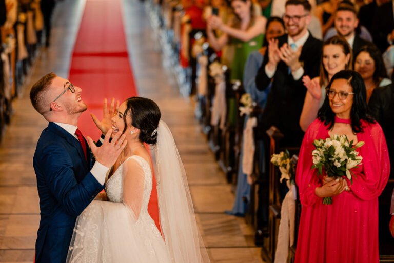 colecao_casamentos_natalia_e_gustavo_fotografado_por_mateus_scheibel-11-768x513 Resultados - Concursos de coleções de fotografia de casamento e pré casamentos - Premiadas - primeiro round - 2025