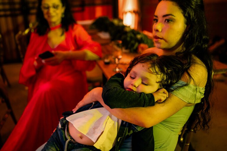 colecao_casamentos_natalia_e_gustavo_fotografado_por_mateus_scheibel-19-768x511 Resultados - Concursos de coleções de fotografia de casamento e pré casamentos - Premiadas - primeiro round - 2025