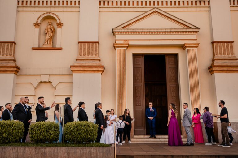colecao_casamentos_natalia_e_gustavo_fotografado_por_mateus_scheibel-7-768x511 Resultados - Concursos de coleções de fotografia de casamento e pré casamentos - Premiadas - primeiro round - 2025