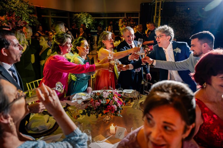 colecao_casamentos_tailine_e_gabriel_fotografado_por_mateus_scheibel-13-768x511 Resultados - Concursos de coleções de fotografia de casamento e pré casamentos - Premiadas - primeiro round - 2025
