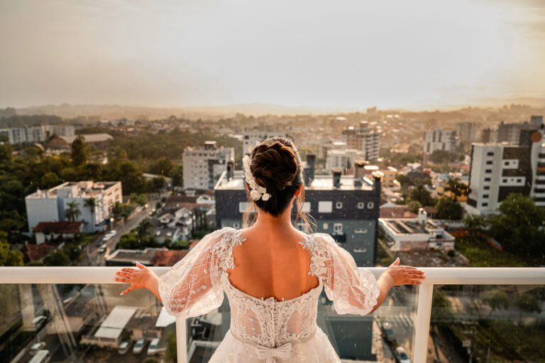 colecao_casamentos_tailine_e_gabriel_fotografado_por_mateus_scheibel-2-768x511 Resultados - Concursos de coleções de fotografia de casamento e pré casamentos - Premiadas - primeiro round - 2025