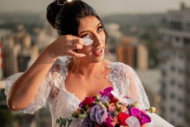 colecao_casamentos_tailine_e_gabriel_fotografado_por_mateus_scheibel-3-768x513 Resultados - Concursos de coleções de fotografia de casamento e pré casamentos - Premiadas - primeiro round - 2025