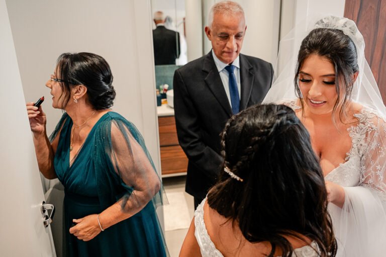 colecao_casamentos_tailine_e_gabriel_fotografado_por_mateus_scheibel-4-768x511 Resultados - Concursos de coleções de fotografia de casamento e pré casamentos - Premiadas - primeiro round - 2025