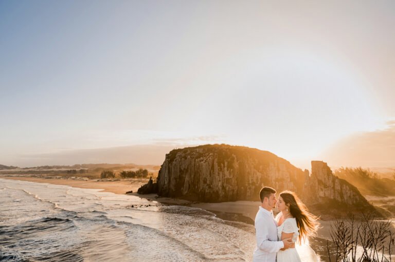 colecao_ensaios_aline_e_alexandre_fotografado_por_mateus_scheibel-7-768x511 Resultados - Concursos de coleções de fotografia de casamento e pré casamentos - Premiadas - primeiro round - 2025