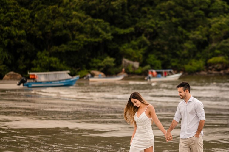 colecao_ensaios_paola_e_joao_fotografado_por_mateus_scheibel-15-768x511 Resultados - Concursos de coleções de fotografia de casamento e pré casamentos - Premiadas - primeiro round - 2025