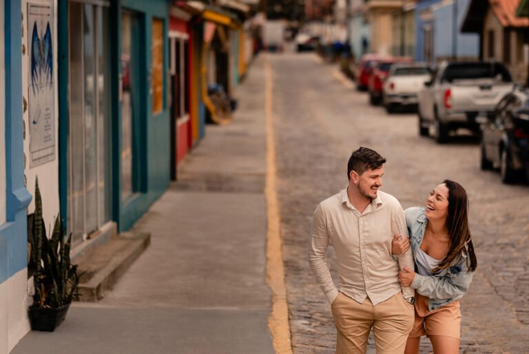 colecao_ensaios_raiane_e_joao_fotografado_por_mateus_scheibel-7-768x514 Resultados - Concursos de coleções de fotografia de casamento e pré casamentos - Premiadas - primeiro round - 2025