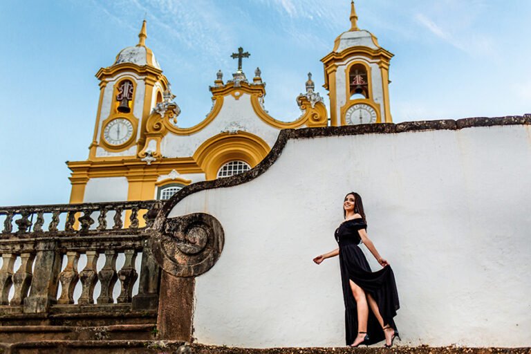 Colecao_Debutantes_Marina-18-768x512 Resultados - Concursos de coleções - Fotografia de Debutantes - Premiadas - segundo - 2025