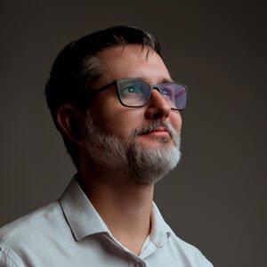 Luciano-Steffler-300x300 Ranking - Concurso de Fotos - Fotografia de Estudio - 2025