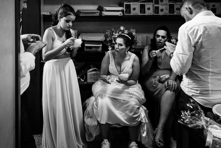 colecao_casamentoseensaio_JESSICATOBIAS_20-768x513 Resultados - Concursos de coleções de fotografia de casamento e pré casamentos - Premiadas - terceiro round - 2025
