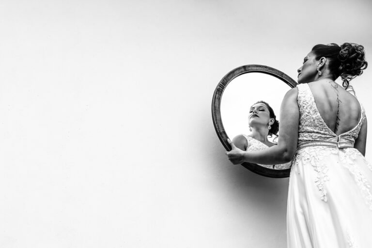 colecao_casamentoseensaio_JESSICATOBIAS_3-768x513 Resultados - Concursos de coleções de fotografia de casamento e pré casamentos - Premiadas - terceiro round - 2025