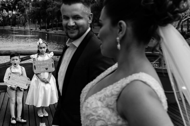 colecao_casamentoseensaio_JESSICATOBIAS_8-768x513 Resultados - Concursos de coleções de fotografia de casamento e pré casamentos - Premiadas - terceiro round - 2025