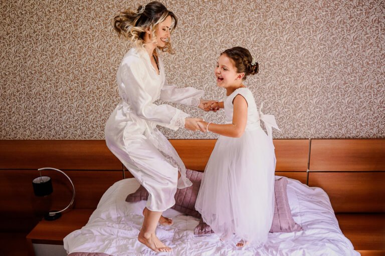 colecao_casamentoseensaio_JHEYRAFA-3-768x511 Resultados - Concursos de coleções de fotografia de casamento e pré casamentos - Premiadas - terceiro round - 2025