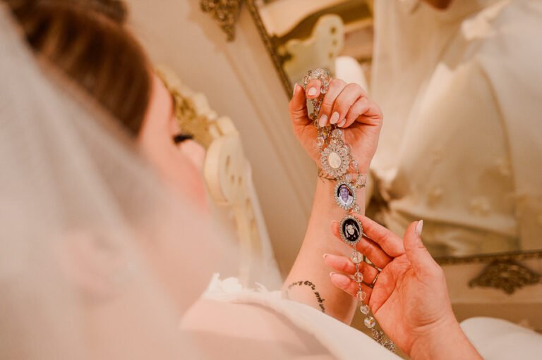 colecao_casamentoseensaio_LAURAGUI_03-768x511 Resultados - Concursos de coleções de fotografia de casamento e pré casamentos - Premiadas - terceiro round - 2025