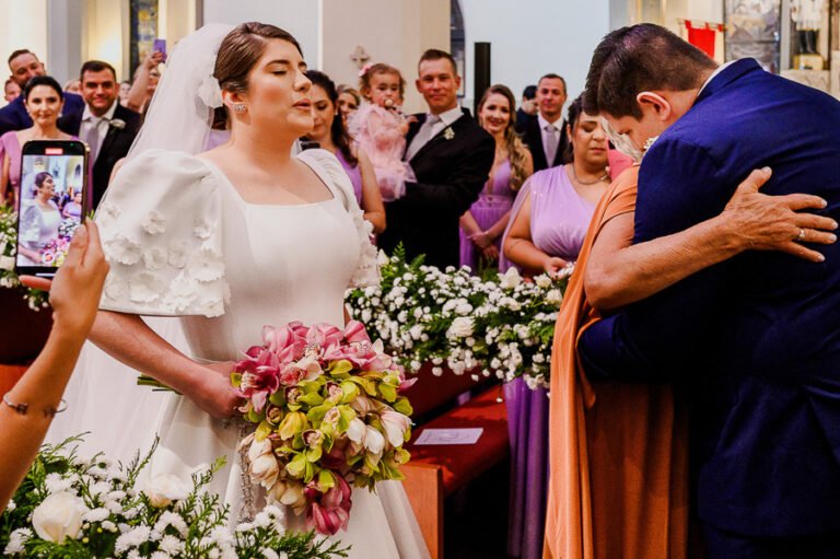 colecao_casamentoseensaio_LAURAGUI_07-768x511 Resultados - Concursos de coleções de fotografia de casamento e pré casamentos - Premiadas - terceiro round - 2025