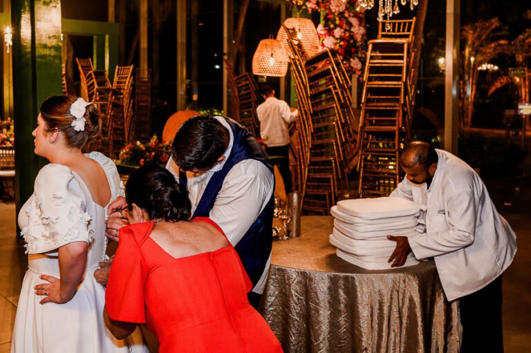 colecao_casamentoseensaio_LAURAGUI_19-768x511 Resultados - Concursos de coleções de fotografia de casamento e pré casamentos - Premiadas - terceiro round - 2025