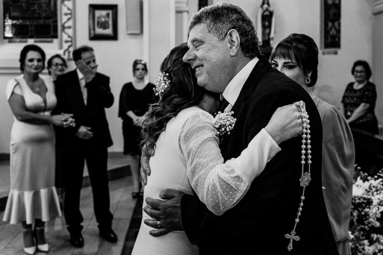 colecao_casamentoseensaio_NAHFRANCIS_7-768x513 Resultados - Concursos de coleções de fotografia de casamento e pré casamentos - Premiadas - terceiro round - 2025