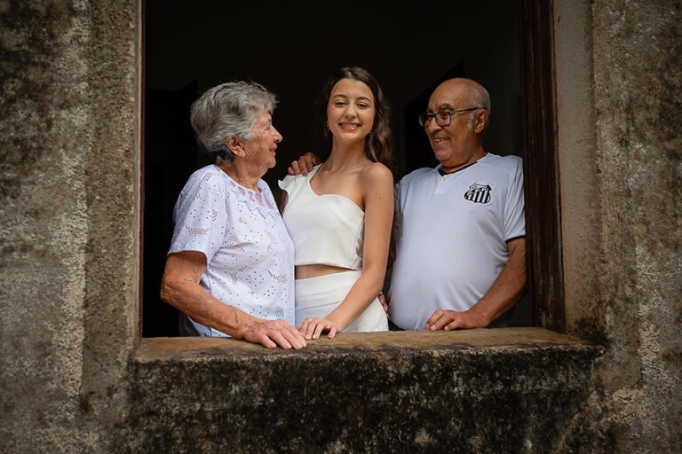 colecaodebutantes_Anton_Schroeder_04-768x512 Resultados - Concursos de coleções - Fotografia de Debutantes - Premiadas - segundo - 2025