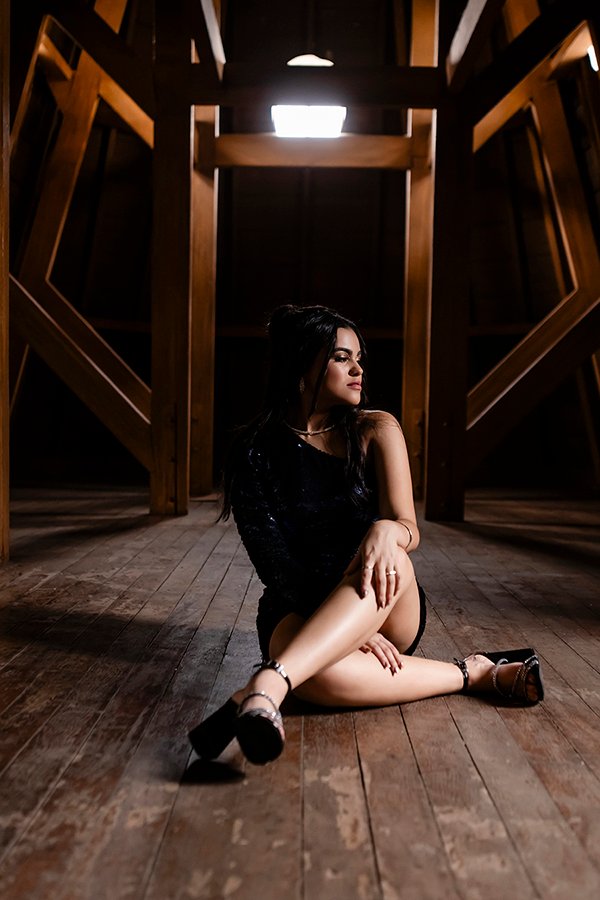 colecaodebutantes_DEB-LIVIA-20 Resultados - Concursos de coleções - Fotografia de Debutantes - Premiadas - segundo - 2025