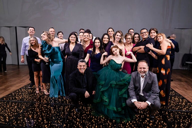 colecaodebutantes_DEBMAFE-16-768x512 Resultados - Concursos de coleções - Fotografia de Debutantes - Premiadas - segundo - 2025