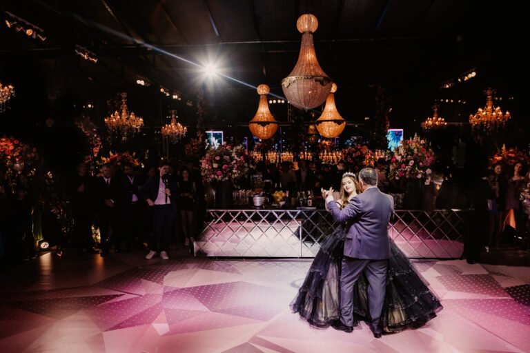 colecaodebutantes_Isa-xv-anos-colecao-9-768x512 Resultados - Concursos de coleções - Fotografia de Debutantes - Premiadas - segundo - 2025