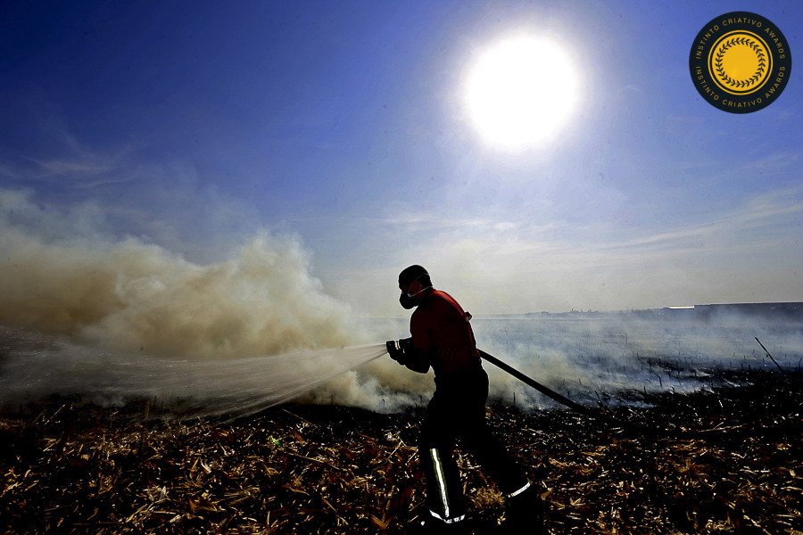 Joao Clauido Polli De Oliveira Fragoso - Concurso de Fotojornalismo 4º Round - 2025