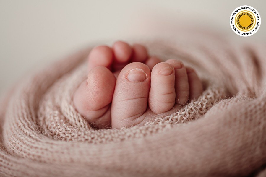 maternitynewborn50_KarolMonarini00010-1 Resultados - Concurso de Fotos - Fotografia de Maternitynewborn - Premiadas - 1º Round - 2025