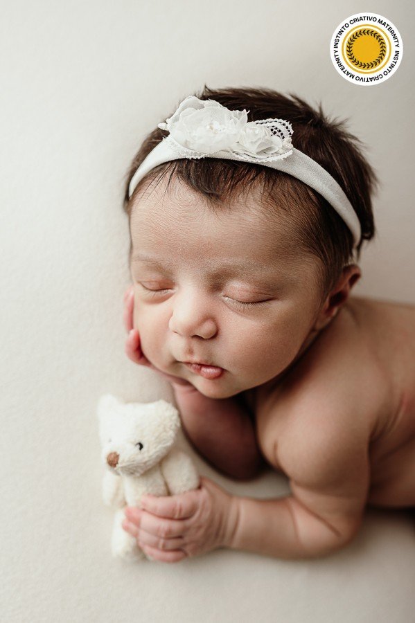 maternitynewborn50_KarolMonarini00013 Resultados - Concurso de Fotos - Fotografia de Maternitynewborn - Premiadas - 1º Round - 2025